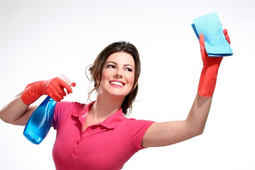 Local Finchley cleaner preparing a property for a scheduled visit